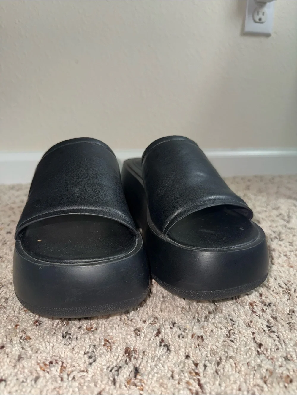 H&M Black Platform Slide Sandals